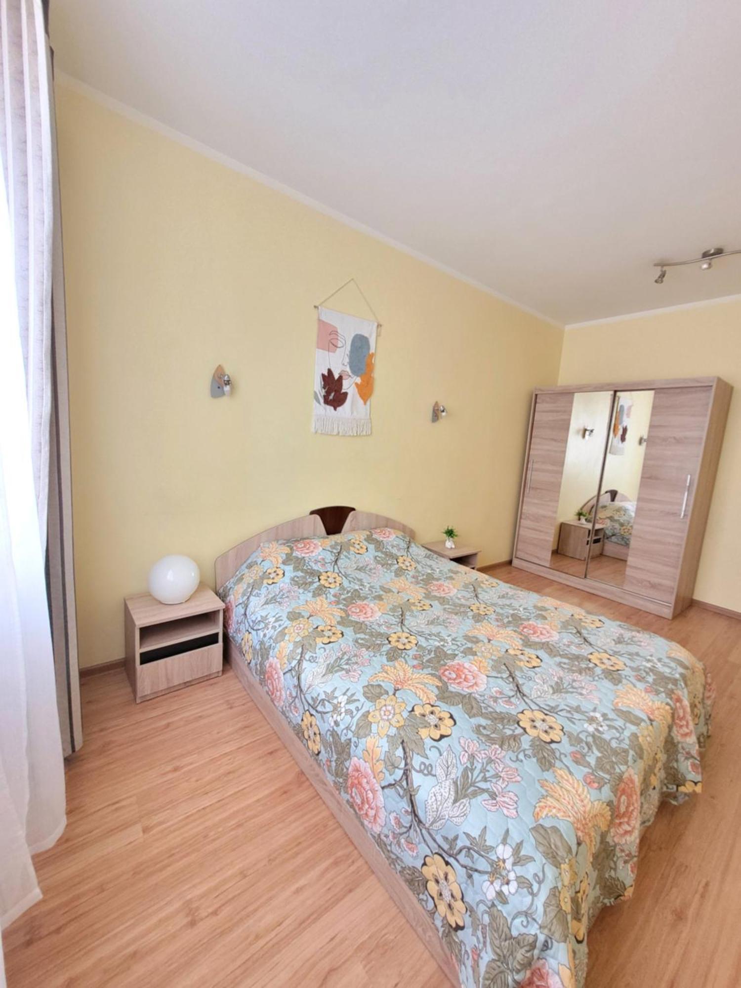 Giedres Apartaments-Alkava Kaunas Ngoại thất bức ảnh